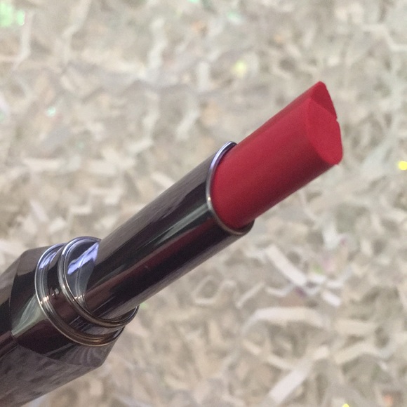 🎉5/32$ BENEFIT double the lip - revved-up red - Picture 5 of 7